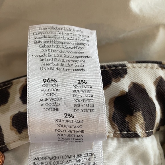 MOTHER Tiger High Waisted Ankle Jean - Picture 6 of 7